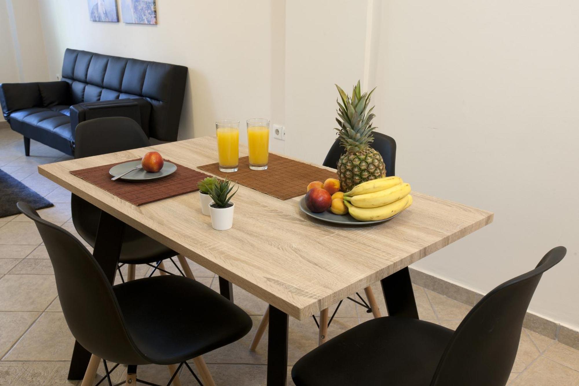 Comfortable Apartment At The Foot Of The Odeon Of Herodes Atticus Athen Exterior foto